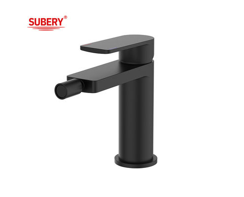 Banheiro de água Chrome Brass Aerador torneira OEM alavanca única